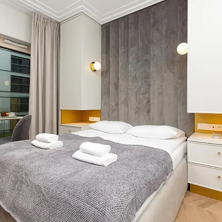 Mennica Residence Central Apartment By Renters Prestige Warsaw Exterior photo