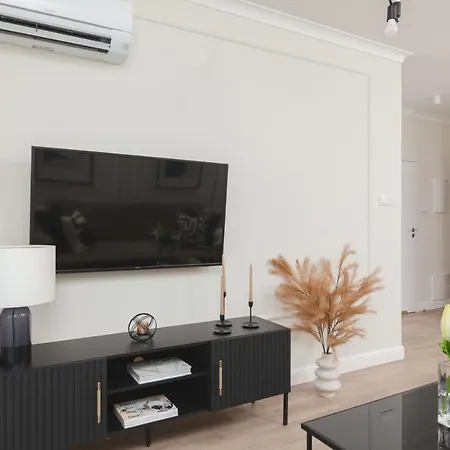 Mennica Residence Central Apartment By Renters Prestige Warsaw Exterior photo