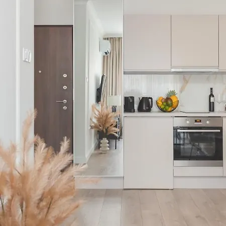 Mennica Residence Central Apartment By Renters Prestige Warsaw Exterior photo