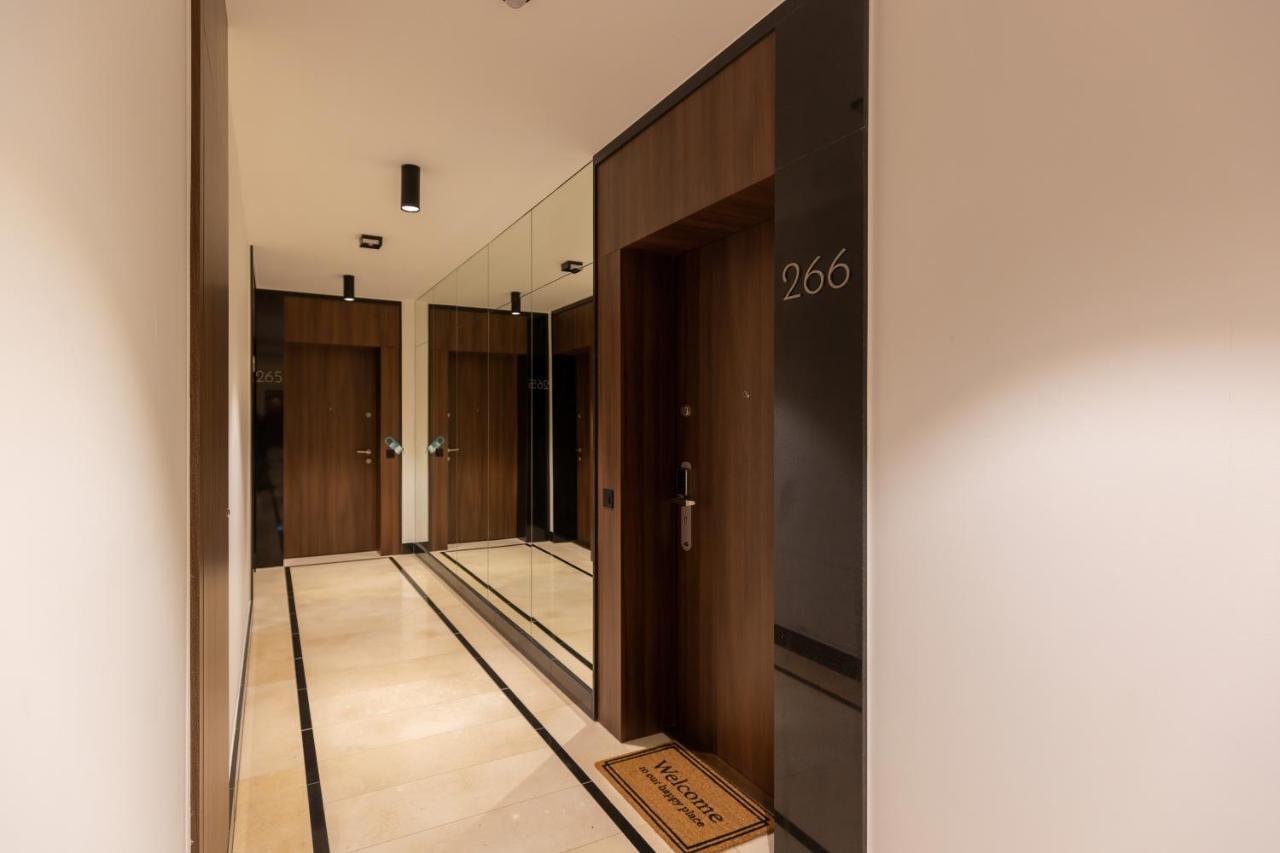 Mennica By Renters Prestige * Warszawa
